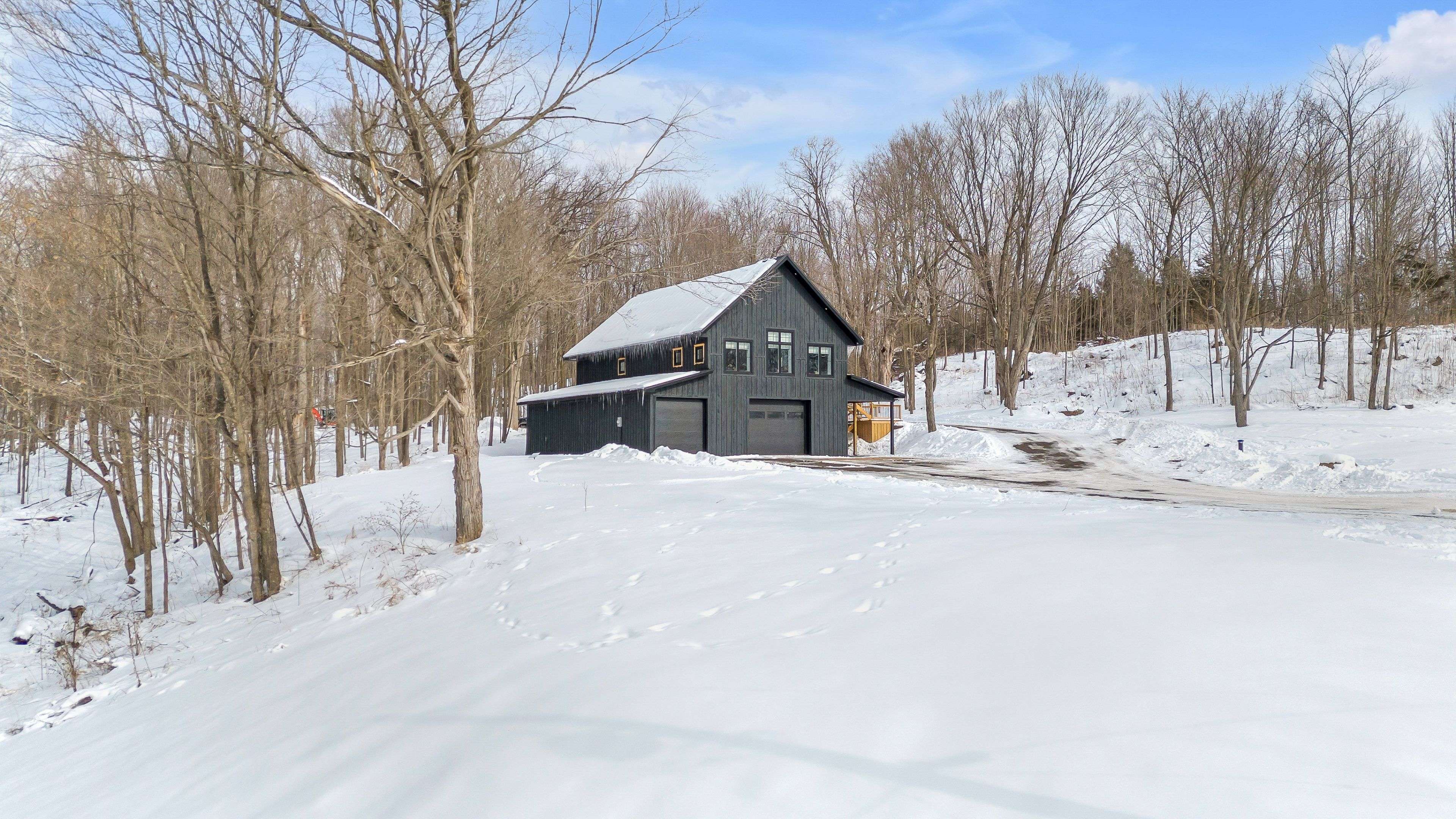 Leeds And The Thousand Islands, ON K0E 0A6,188 Red Horse Lake RD