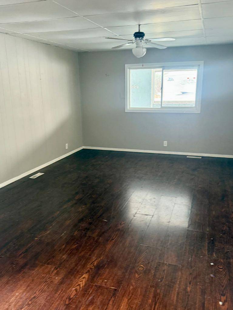 Atmore, AB T0A0M0,172038 682 Range