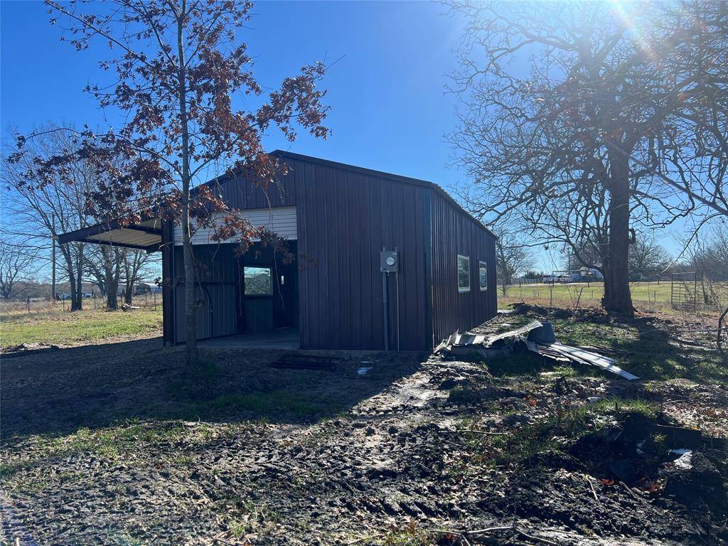 Quinlan, TX 75474,8846 Private Road 2402