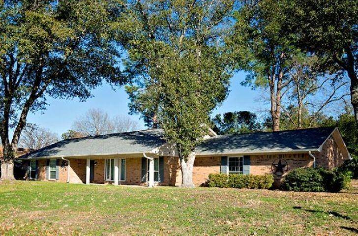 Athens, TX 75751,715 Belmont Street