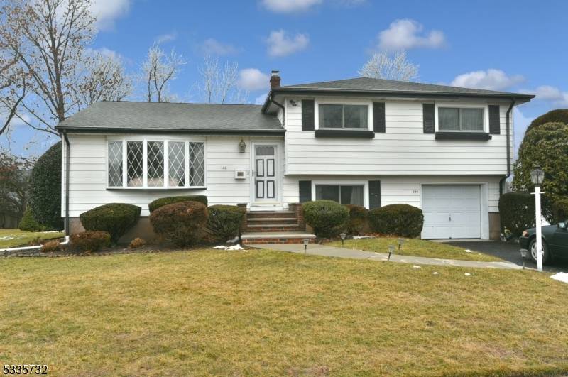 New Milford Boro, NJ 07646,146 Sutton Pl