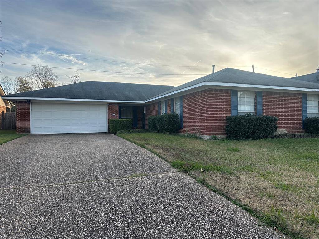 Shreveport, LA 71115,515 S Dresden Court