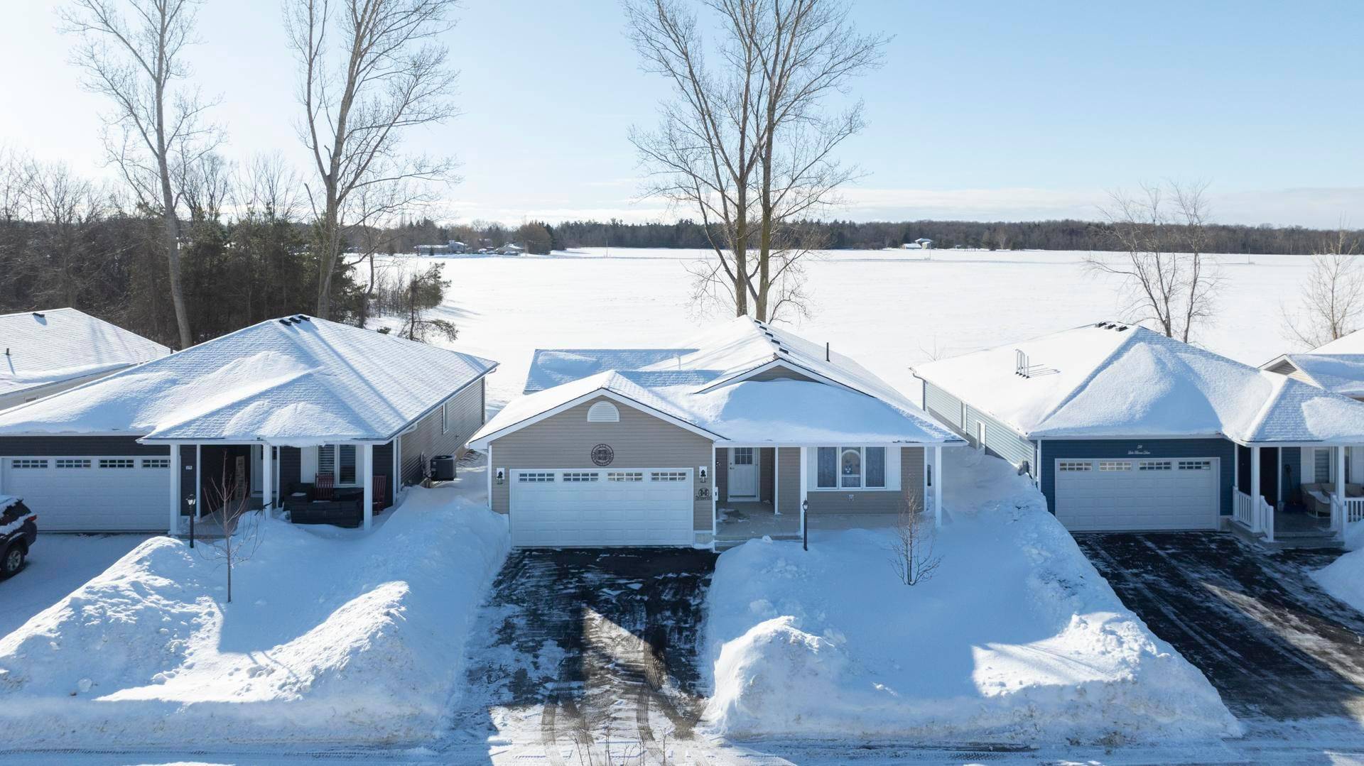 Ashfield-colborne-wawanosh, ON N7A 3Y3,273 Lake Breeze DR