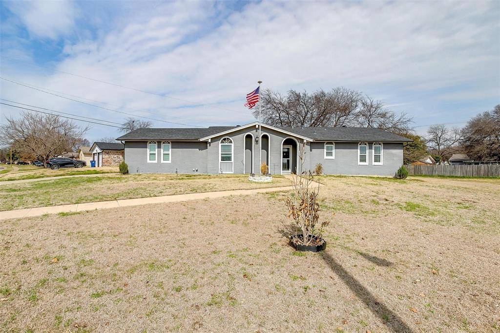 Burleson, TX 76028,500 Sandra Lane