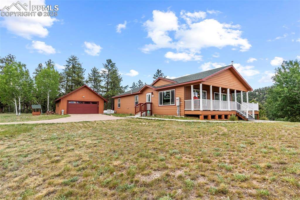 Florissant, CO 80816,116 Pinon LN