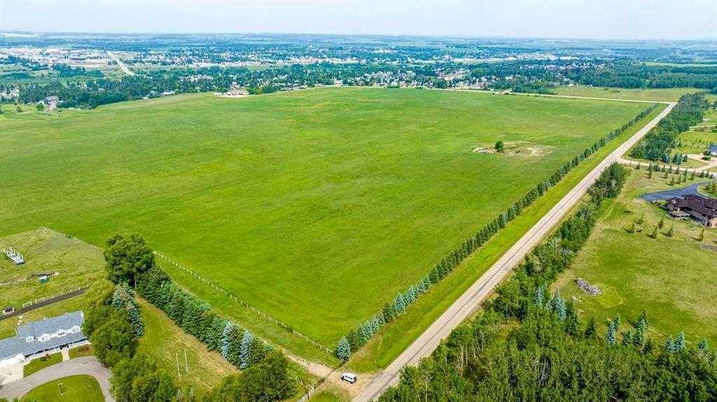 Ponoka, AB T4J 1A8,3500 35 ST