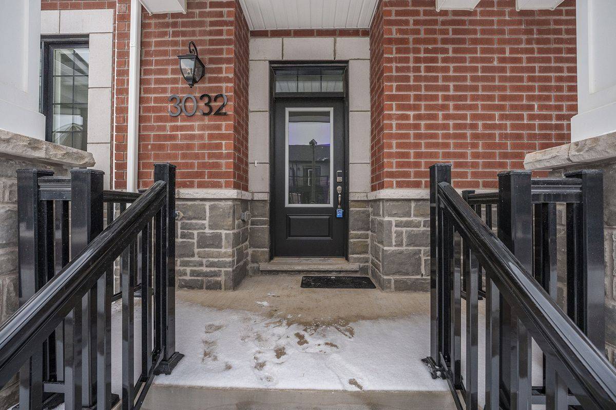 3032 Bramall GDNS, Oakville, ON L6H 7G1