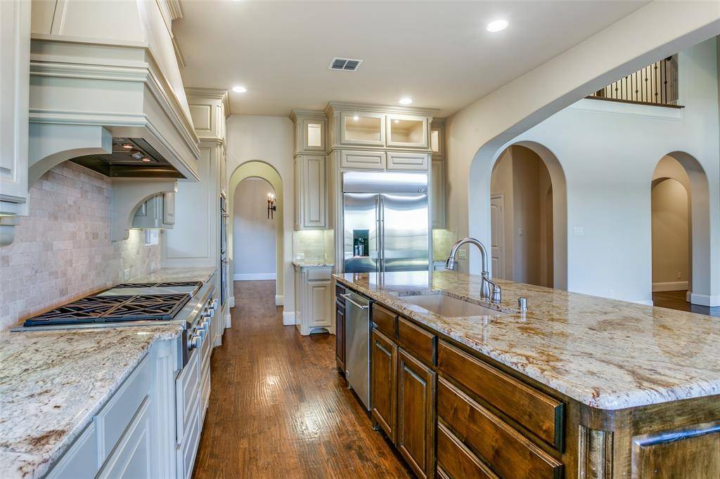 Irving, TX 75039,631 Creekway Drive