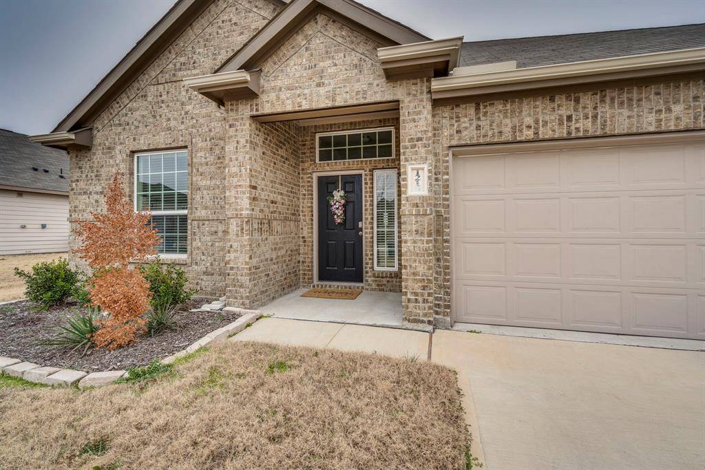 Desoto, TX 75115,1216 Copper Drive