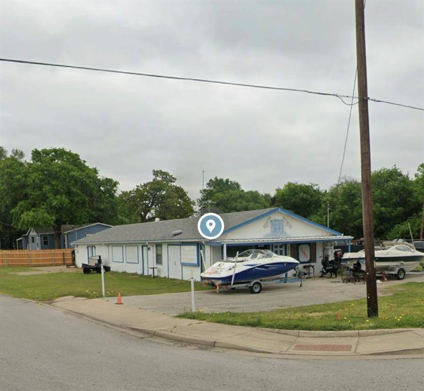 Seven Points, TX 75143,230 E Cedar Creek Parkway