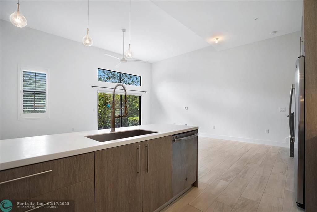 Plantation, FL 33317,4480 NW 8th Pl #4480