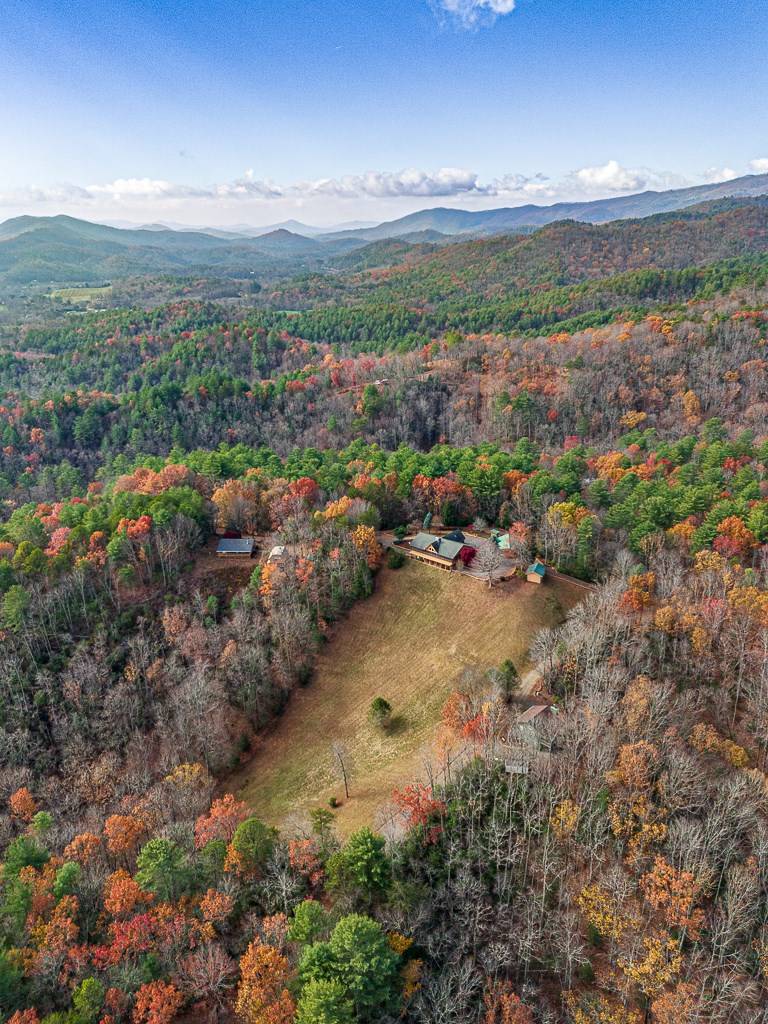 Hayesville, NC 28904,638 Caesars Cove Drive