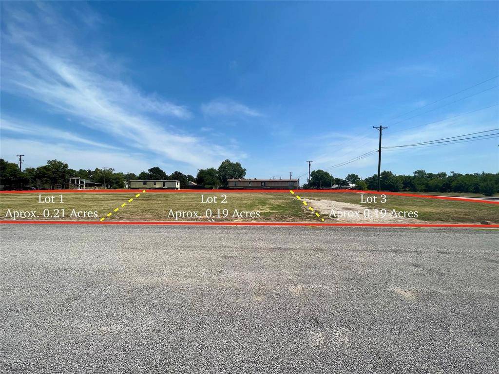 Bowie, TX 76230,203 W Riley Street