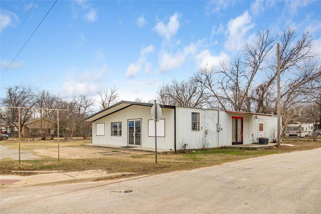 Brownwood, TX 76801,1615 Belle Plain Street