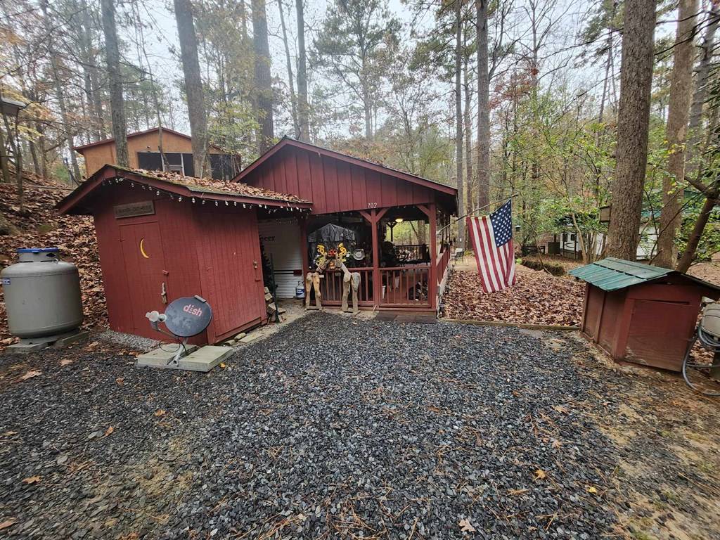 Ellijay, GA 30540,97 37th Street