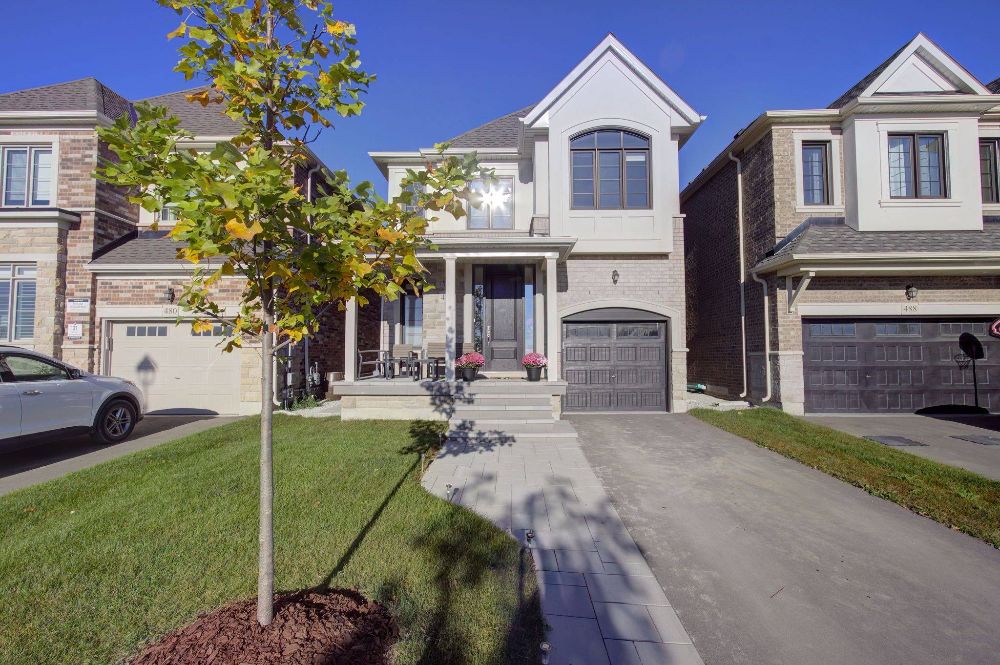 Milton, ON L9E 1T4,484 Thornborrow CT