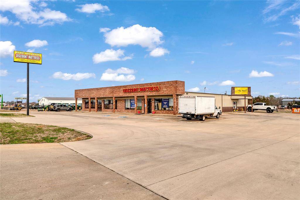 Paris, TX 75460,2313-2315 NE LOOP 286