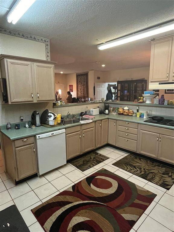 Waxahachie, TX 75167,707 Johnston Road #713