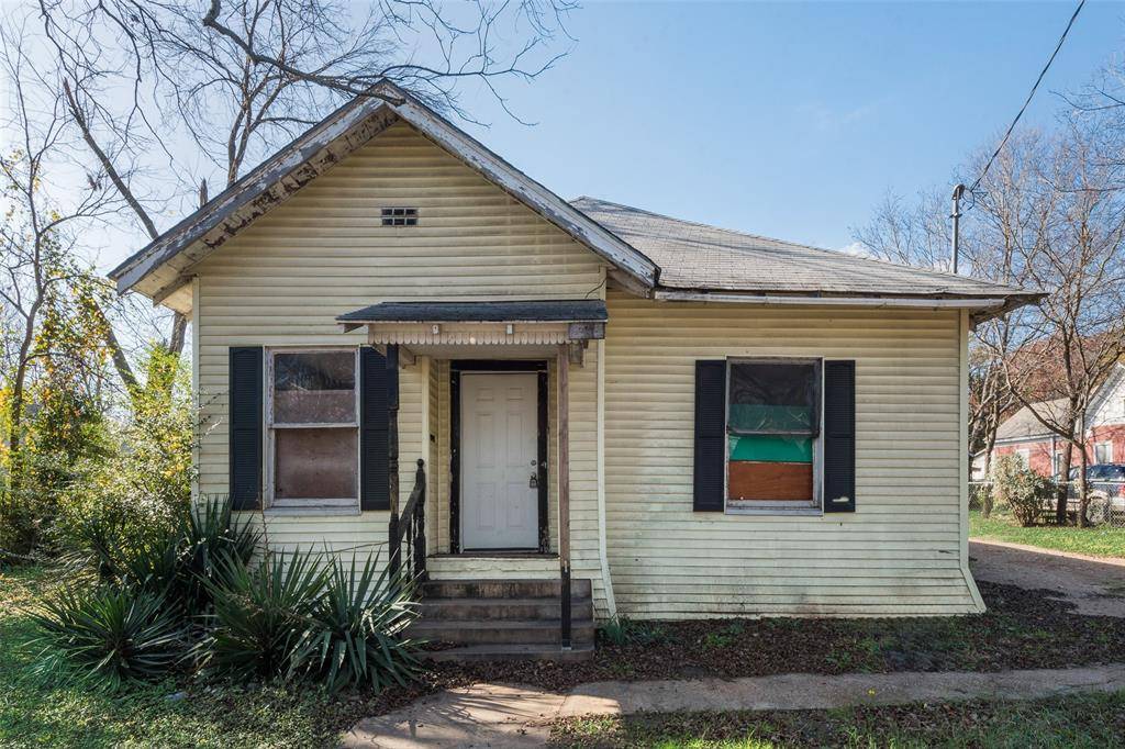 Cleburne, TX 76033,313 Walnut Street