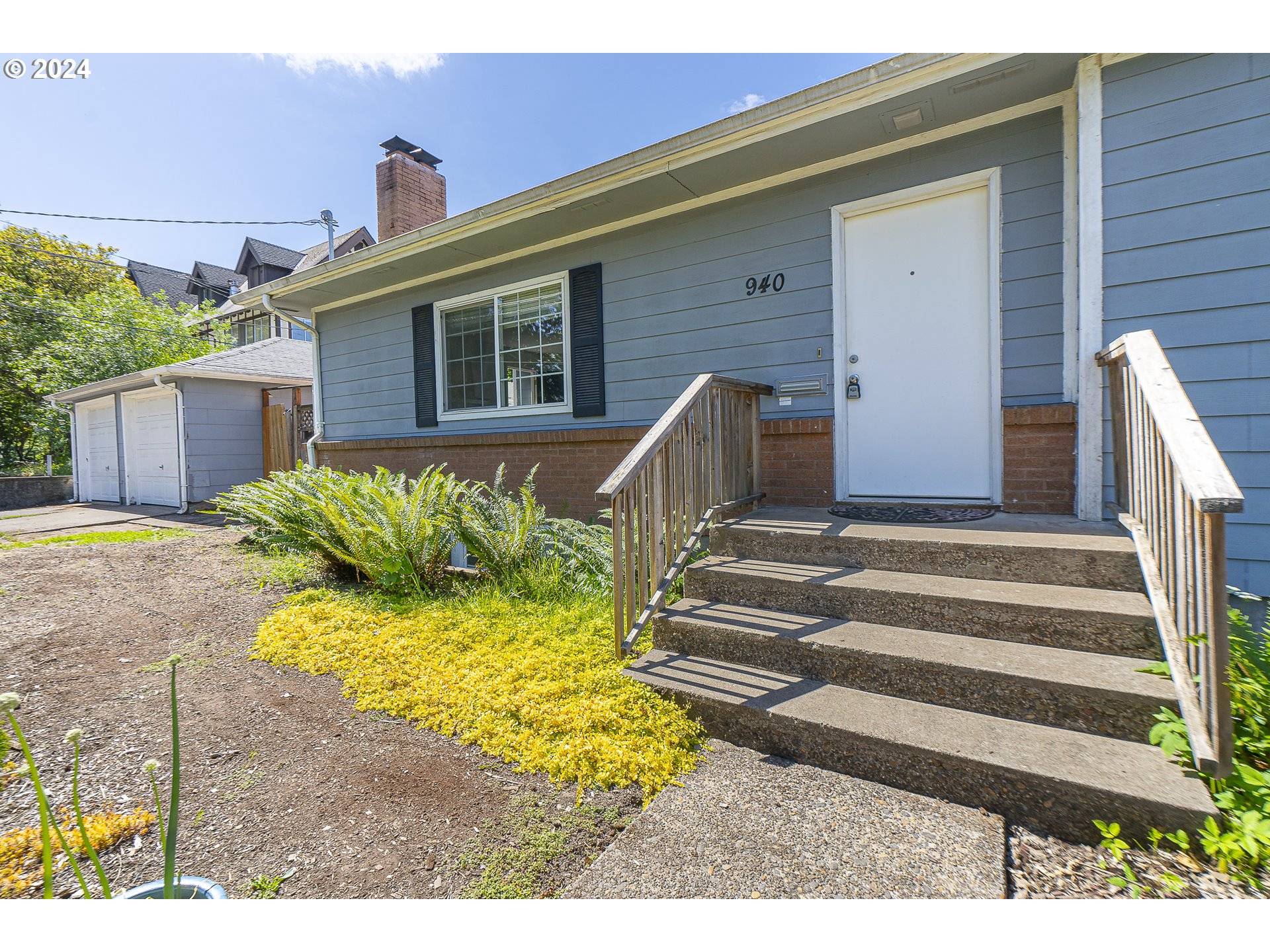 Corvallis, OR 97330,940 NW HARRISON BLVD