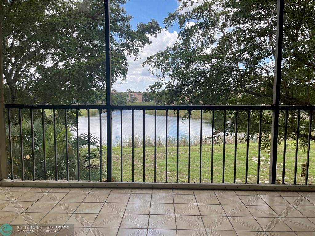 Margate, FL 33063,363 N ROCK ISLAND RD #302