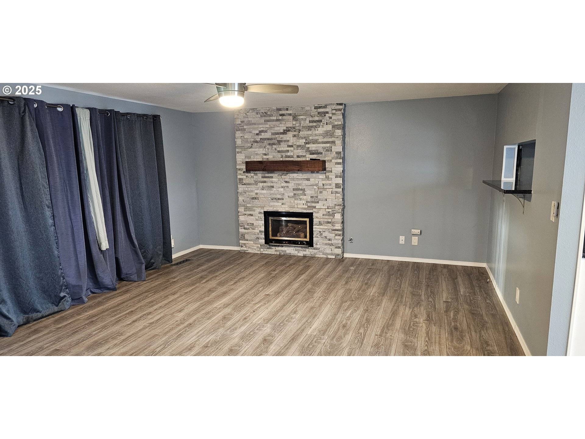 Roseburg, OR 97471,1861 NW KEASEY ST
