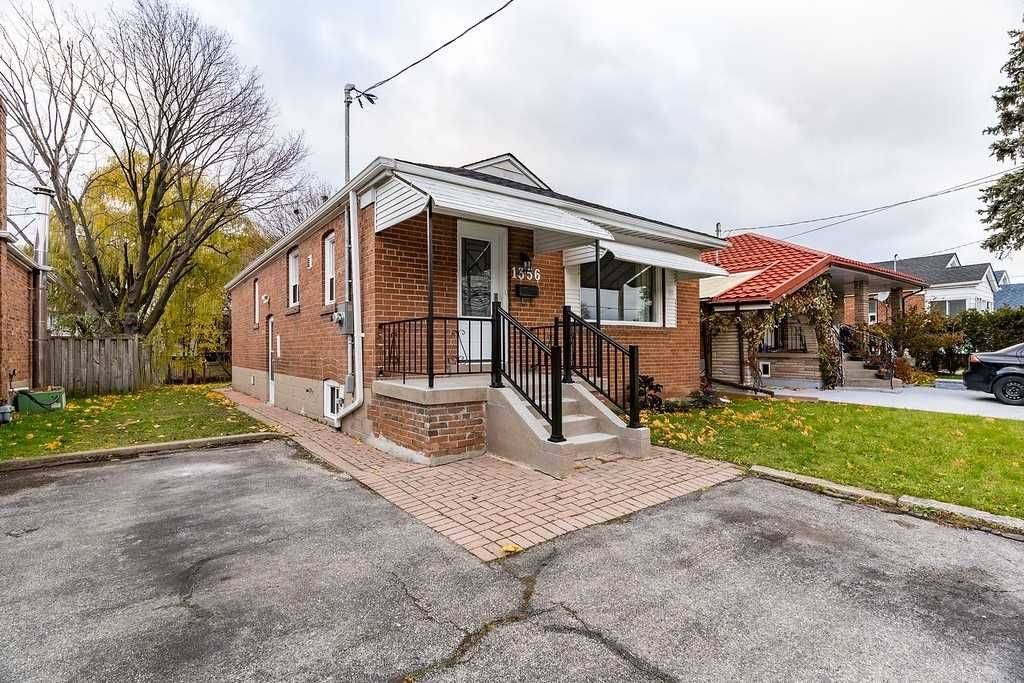 Toronto E04, ON M1R 2S2,1356 Warden AVE #Bsmt