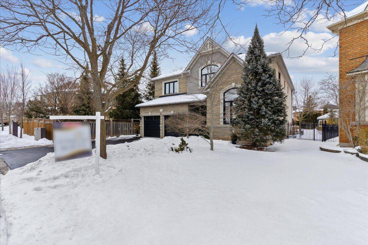 Oakville, ON L6H 6X1,2365 Valley Stream PL