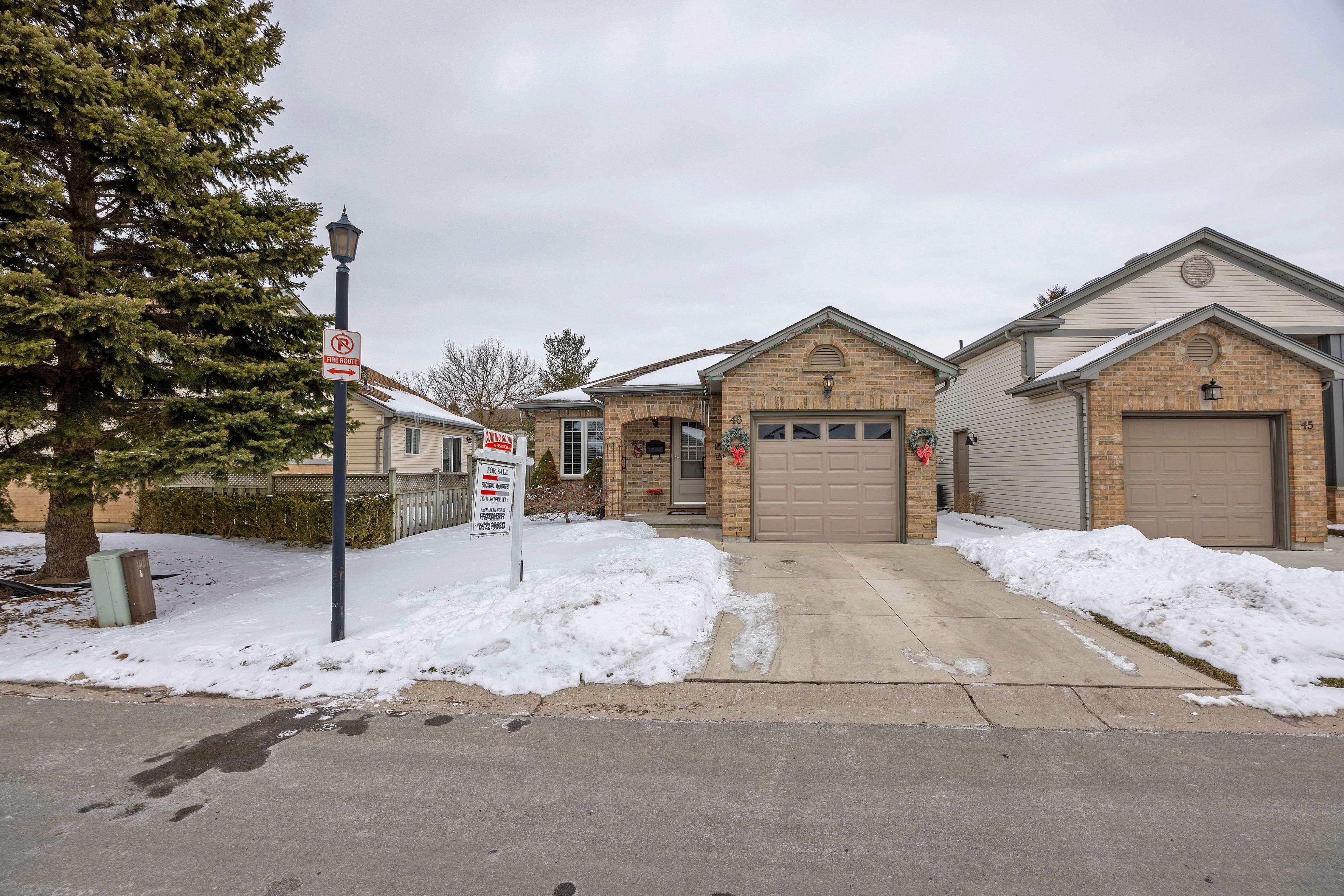 London, ON N6M 1J8,335 Lighthouse RD #46