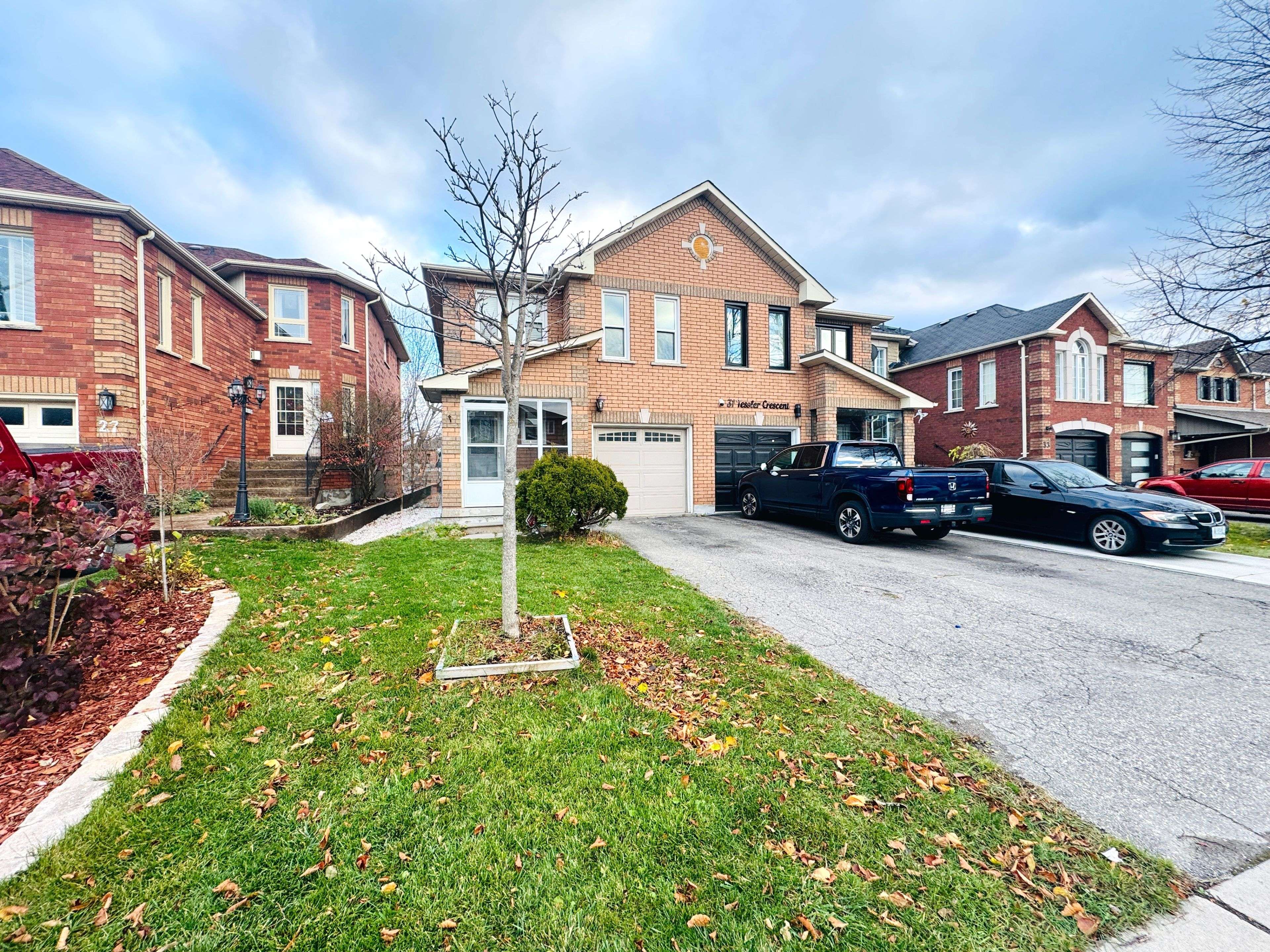 Brampton, ON L6X 4P8,29 Tessler CRES