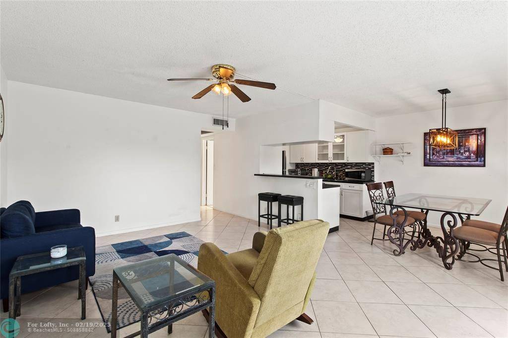 Deerfield Beach, FL 33442,2106 Newport U  #2106