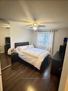 London, ON N5X 3T5,1 Jacksway CRES #213