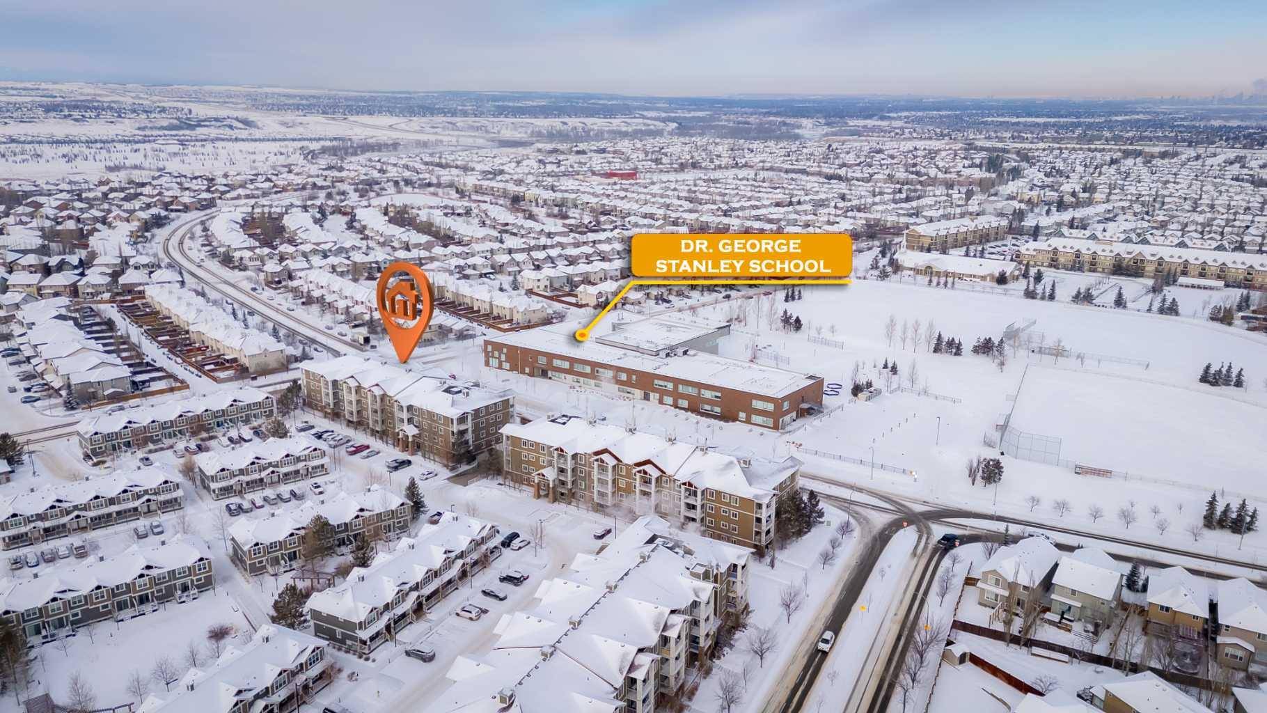 Calgary, AB T3M1R2,102 Cranberry PARK SE #408