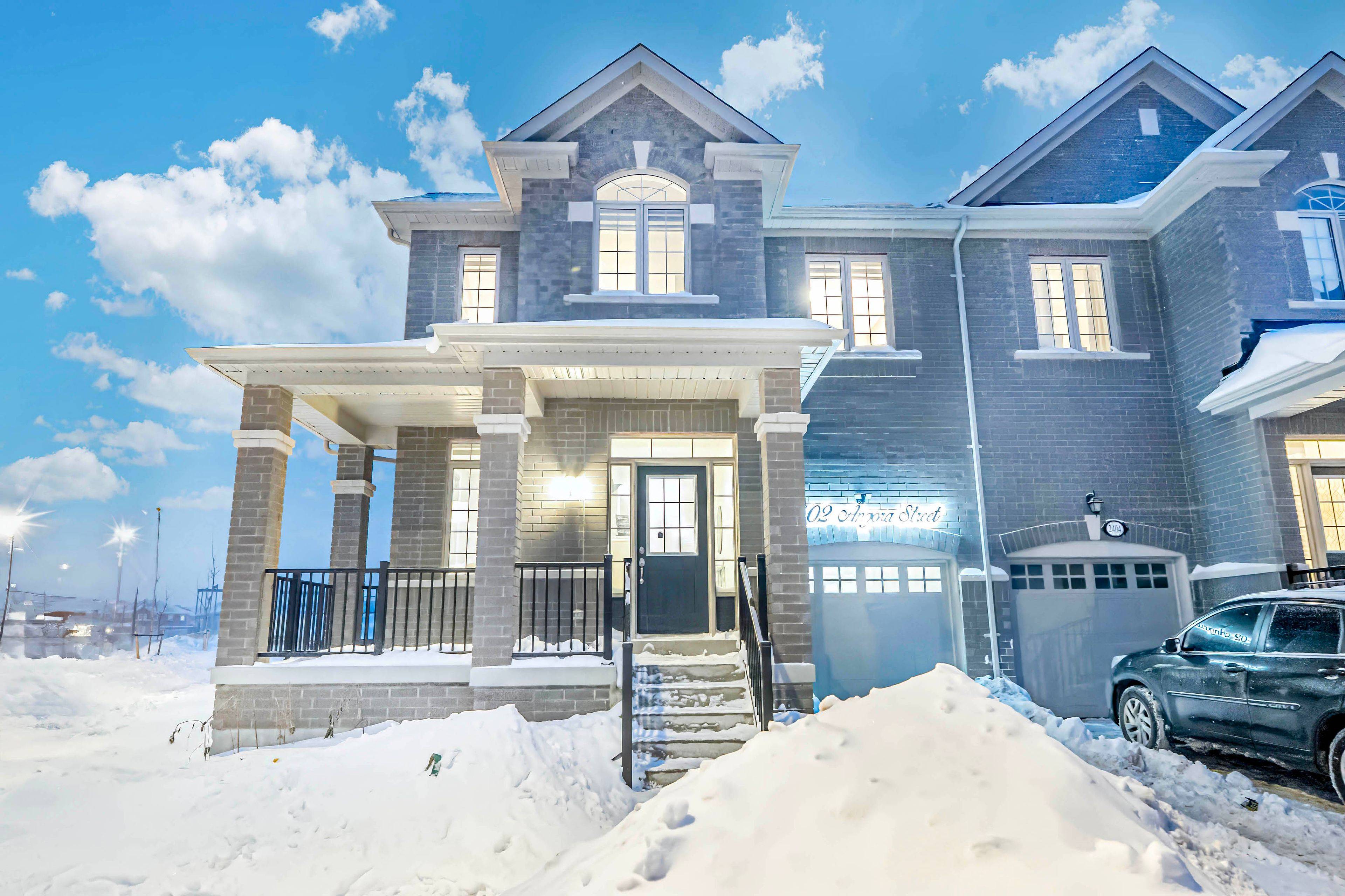 Pickering, ON L1X 0M6,2402 Angora ST