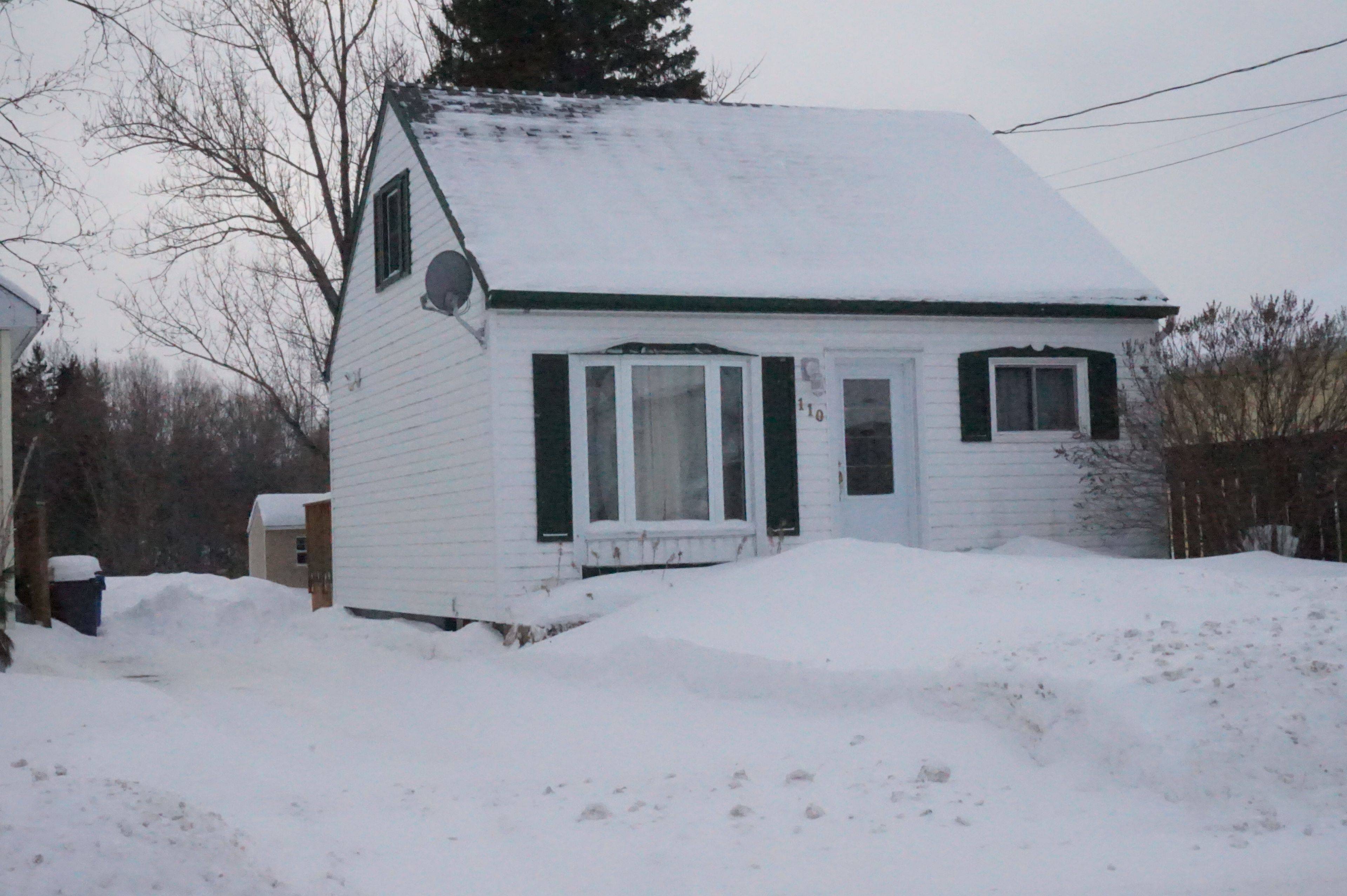 Temiskaming Shores, ON P0J 1P0,110 Pine ST W