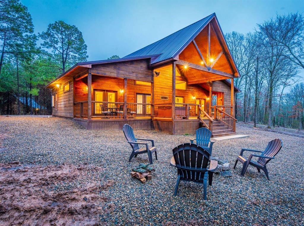 Broken Bow, OK 74728,111 Champion Way
