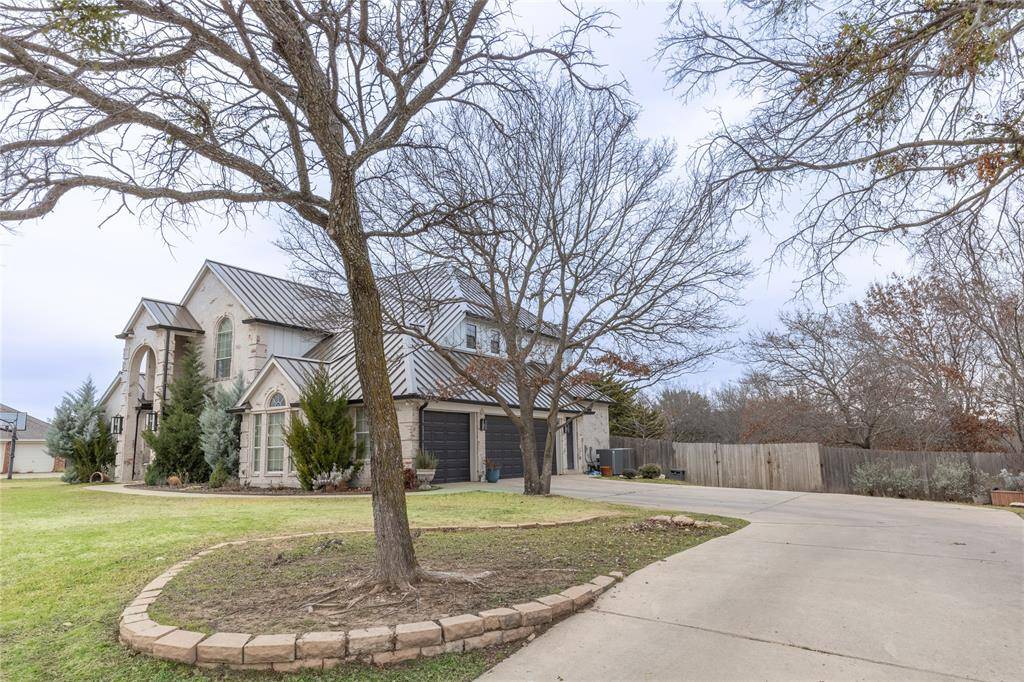 Weatherford, TX 76087,3404 Creek Crossing Drive