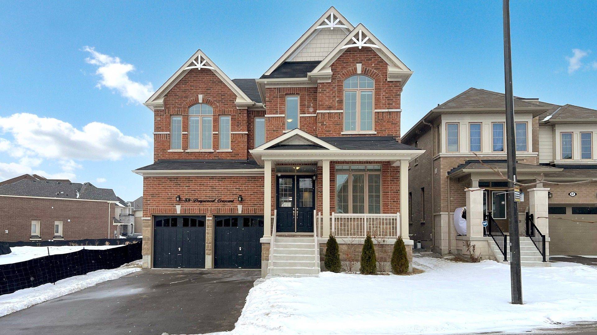 East Gwillimbury, ON L9N 0P8,55 Deepwood CRES