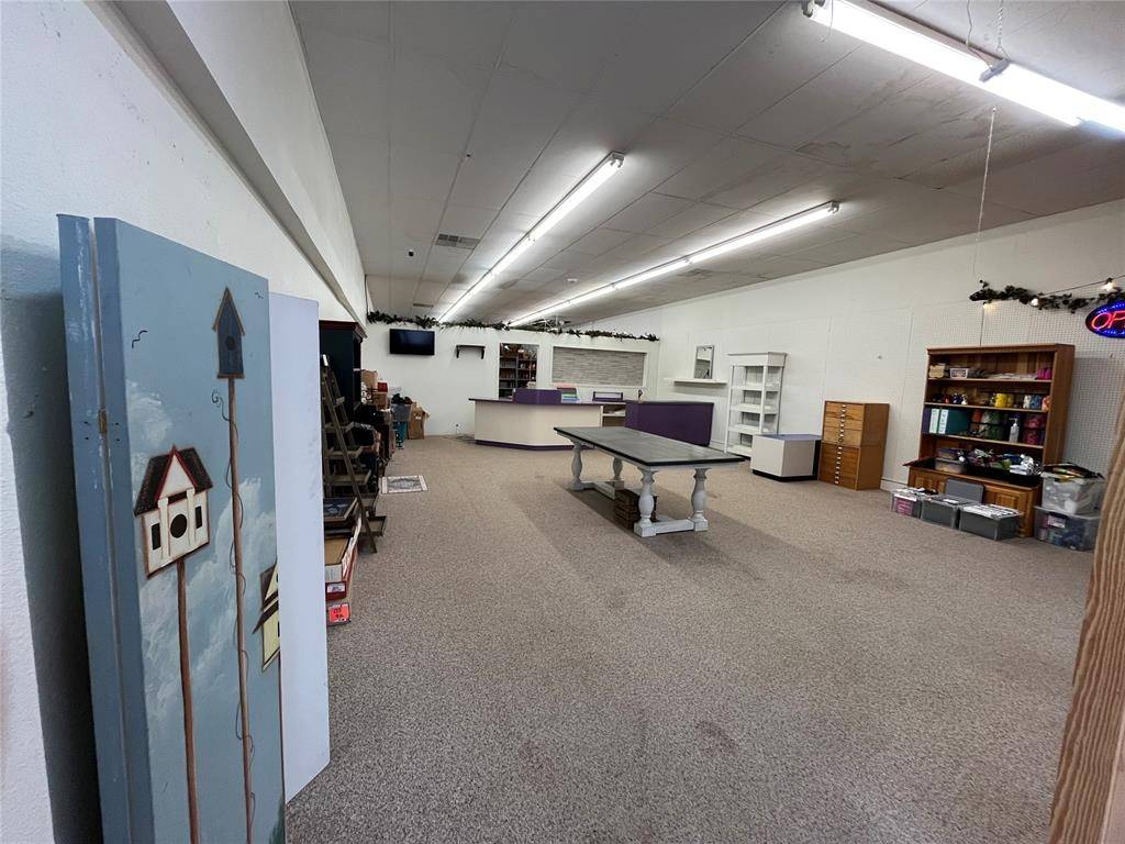 Stroud, OK 74079,316 W Main Street