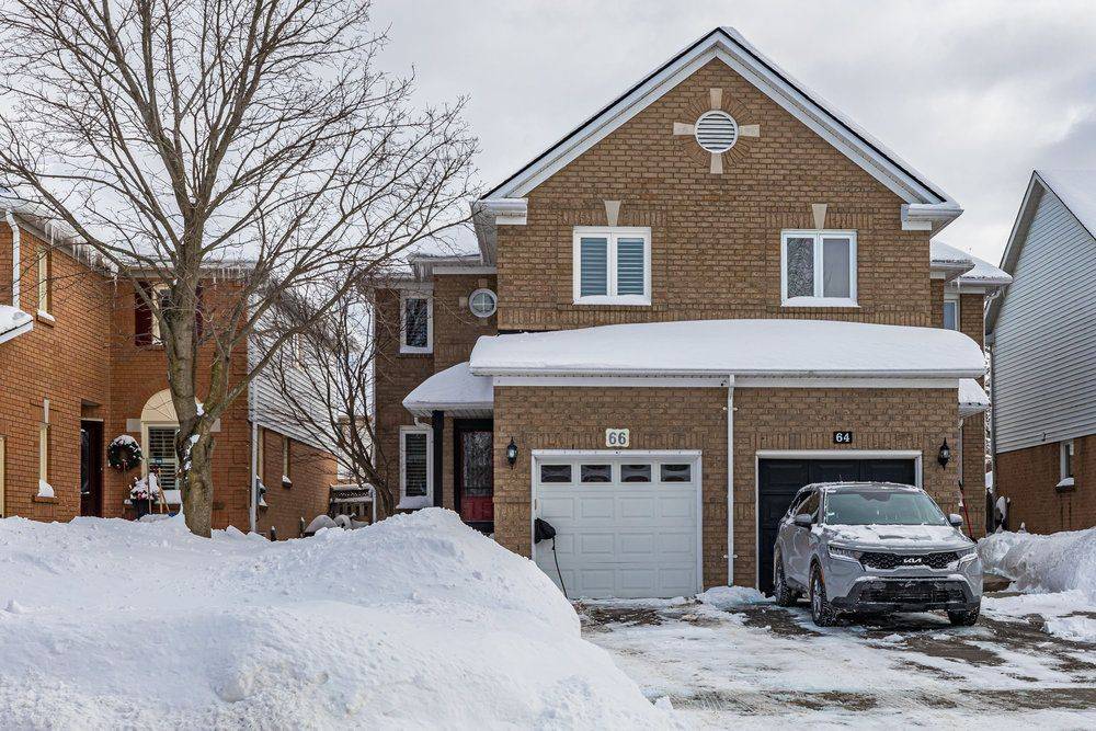 Hamilton, ON L8B 0M1,66 Fellowes CRES