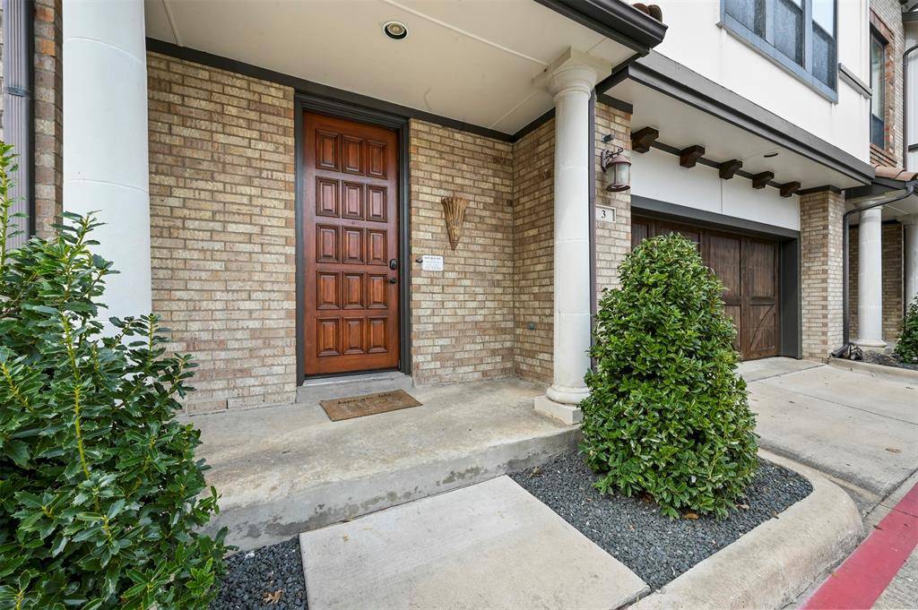 Dallas, TX 75240,13900 Noel Road #3