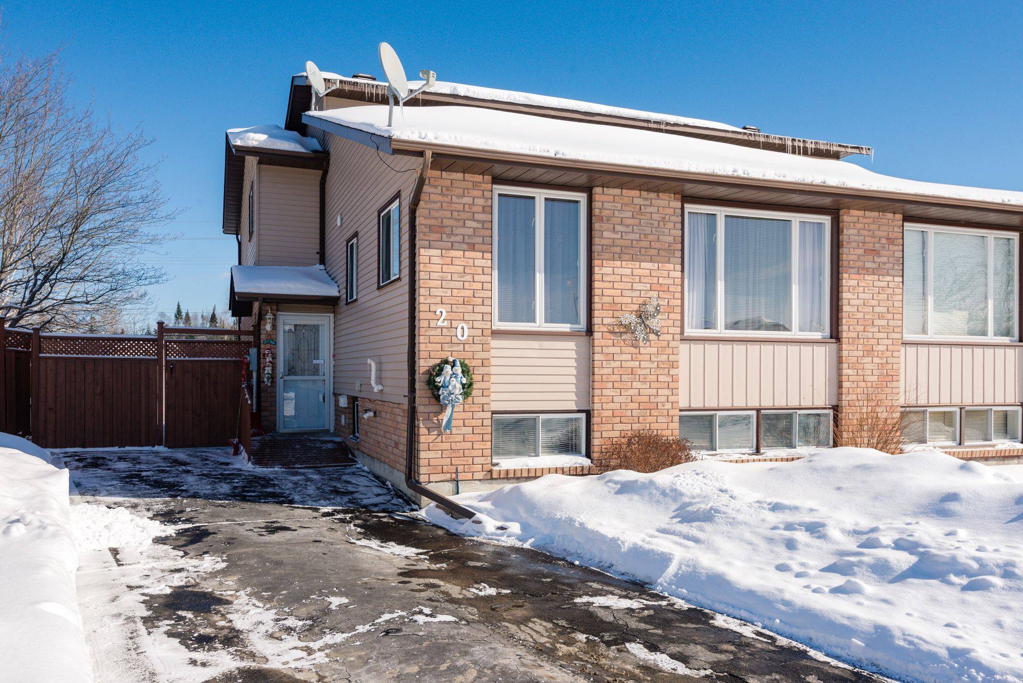 North Bay, ON P1A 4H4,20 Balmoral CRES W