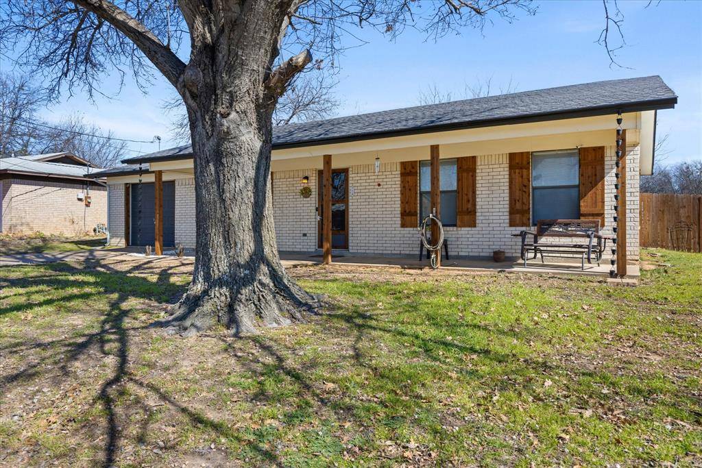 Granbury, TX 76048,714 N Keith Street