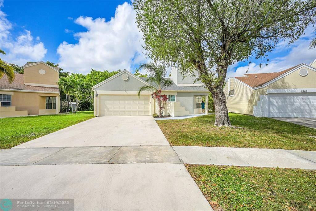 Boca Raton, FL 33433,8547 Dynasty Dr