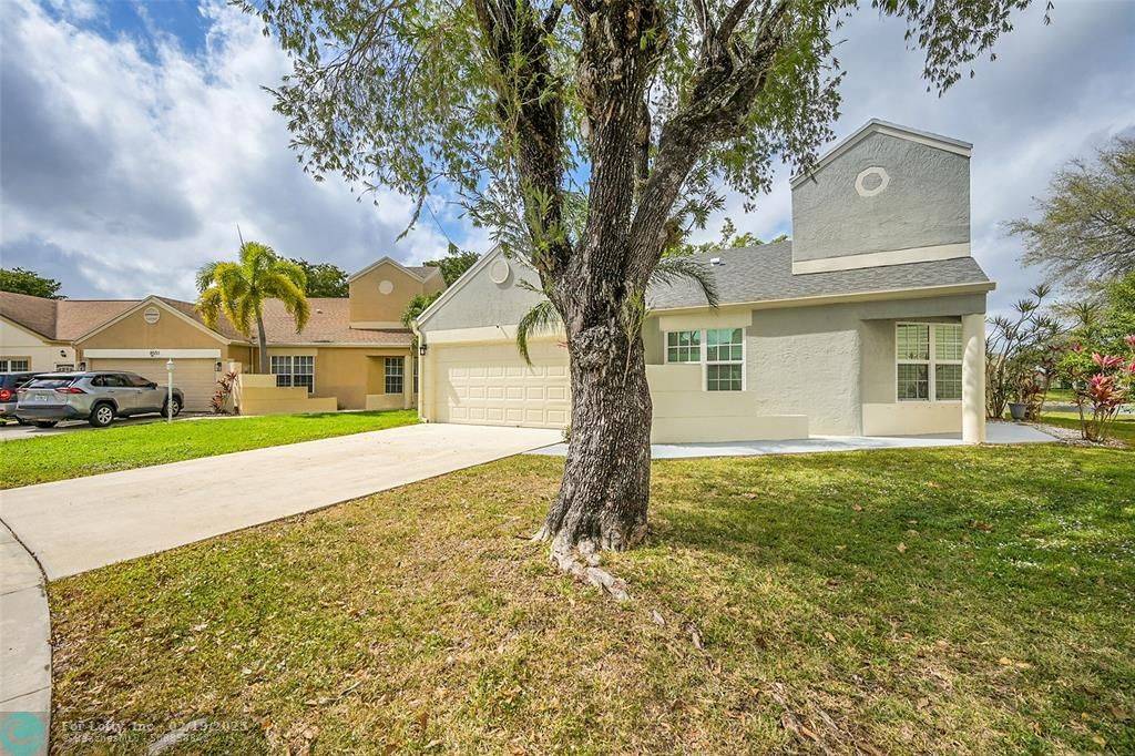 Boca Raton, FL 33433,8547 Dynasty Dr