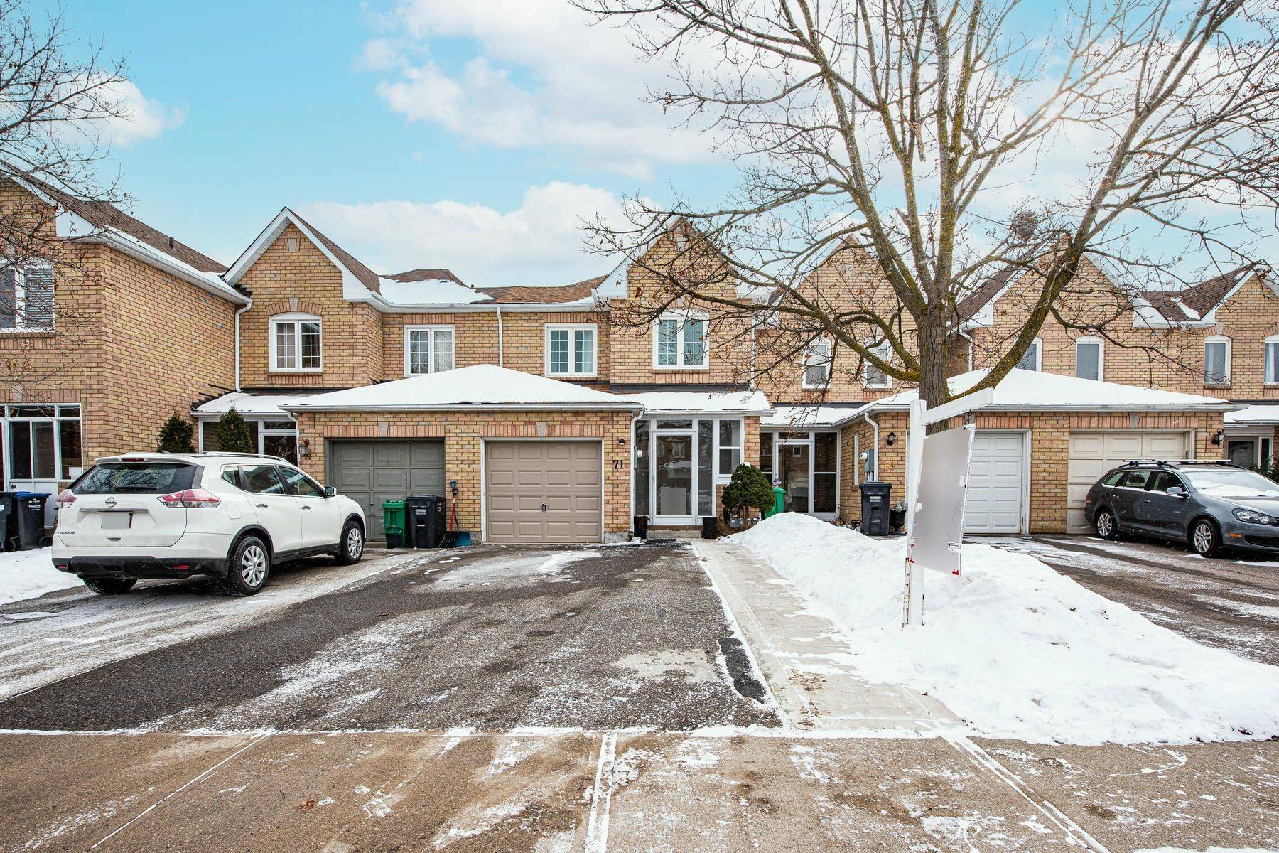 Brampton, ON L6X 4P3,71 Muirland CRES