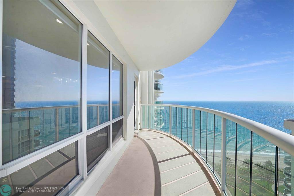 Fort Lauderdale, FL 33308,3400 Galt Ocean  #1610 S