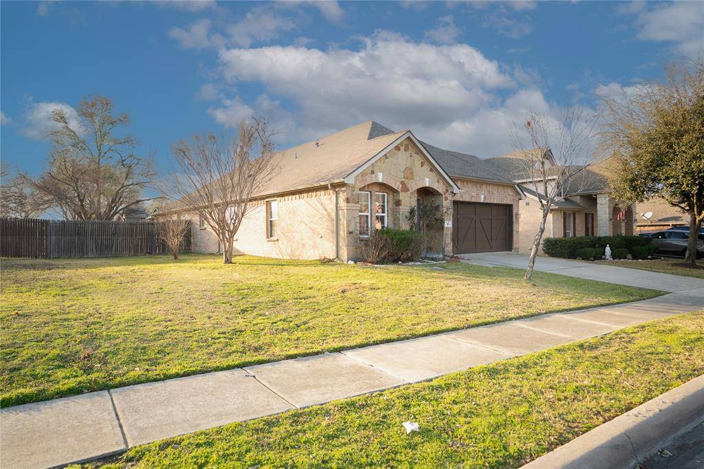 Euless, TX 76039,305 Serenade Lane