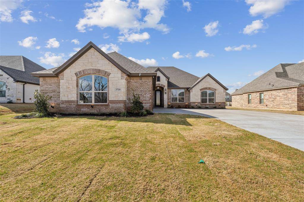 Granbury, TX 76049,3719 Tremont Lane