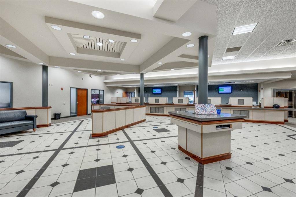 Mansfield, TX 76063,1900 Country Club Drive #100